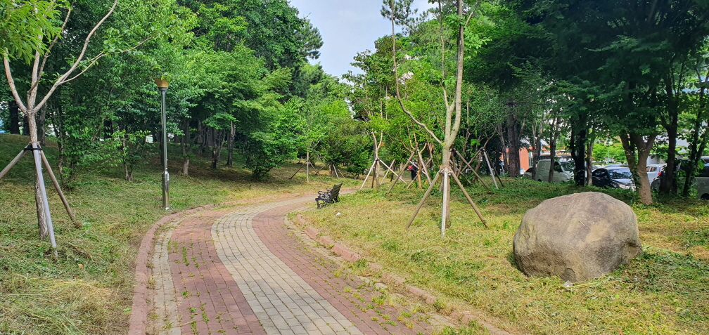 2049928719_HaiTZFsq_c57733d5c74623127c8cad2c3ba048b58e459b03.jpg 이미지크게보기