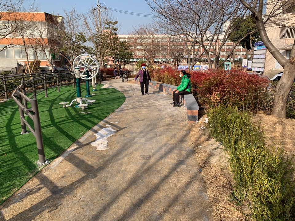 2049928719_cxXPSKzD_5ad687602793b06d56e5b06c2a6138419d922f23.jpg 이미지크게보기