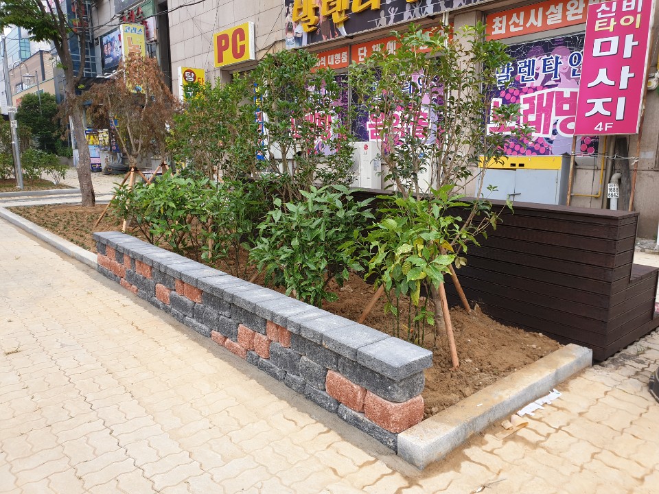 2049928719_Mvs7yACO_9c0df4cb3d840d663c05a6cd72db32910e755582.jpg 이미지크게보기